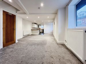 Lounge- click for photo gallery